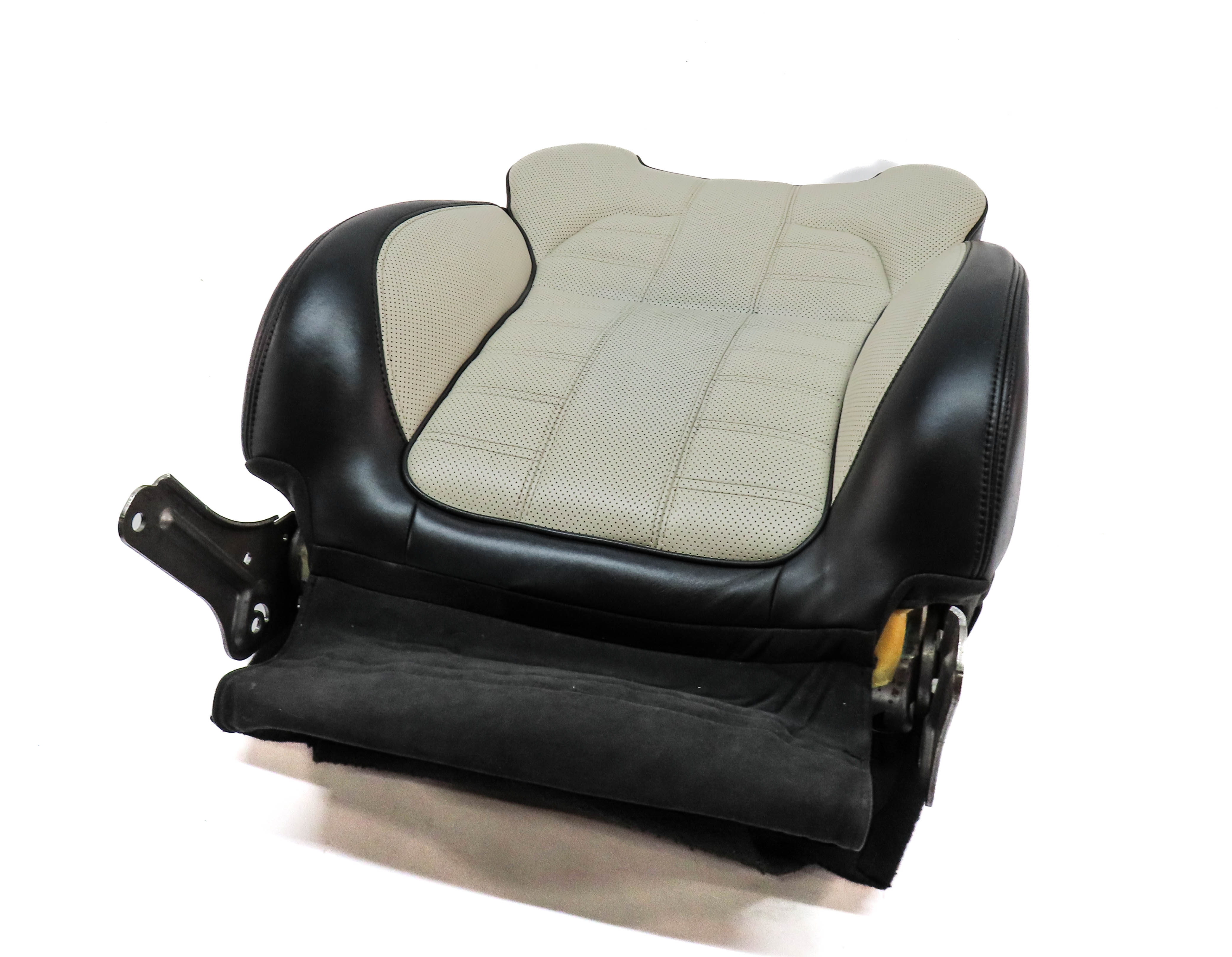 14-20 RANGE ROVER SPORT (L494) FRONT RIGHT UPPER TOP SEAT CUSHION (Ebony/Ivory) — exact item pictured
